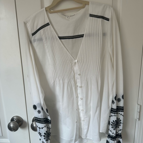 Veronica Beard Siona Embroidered Button-Front Top Size 12 - Picture 7 of 7